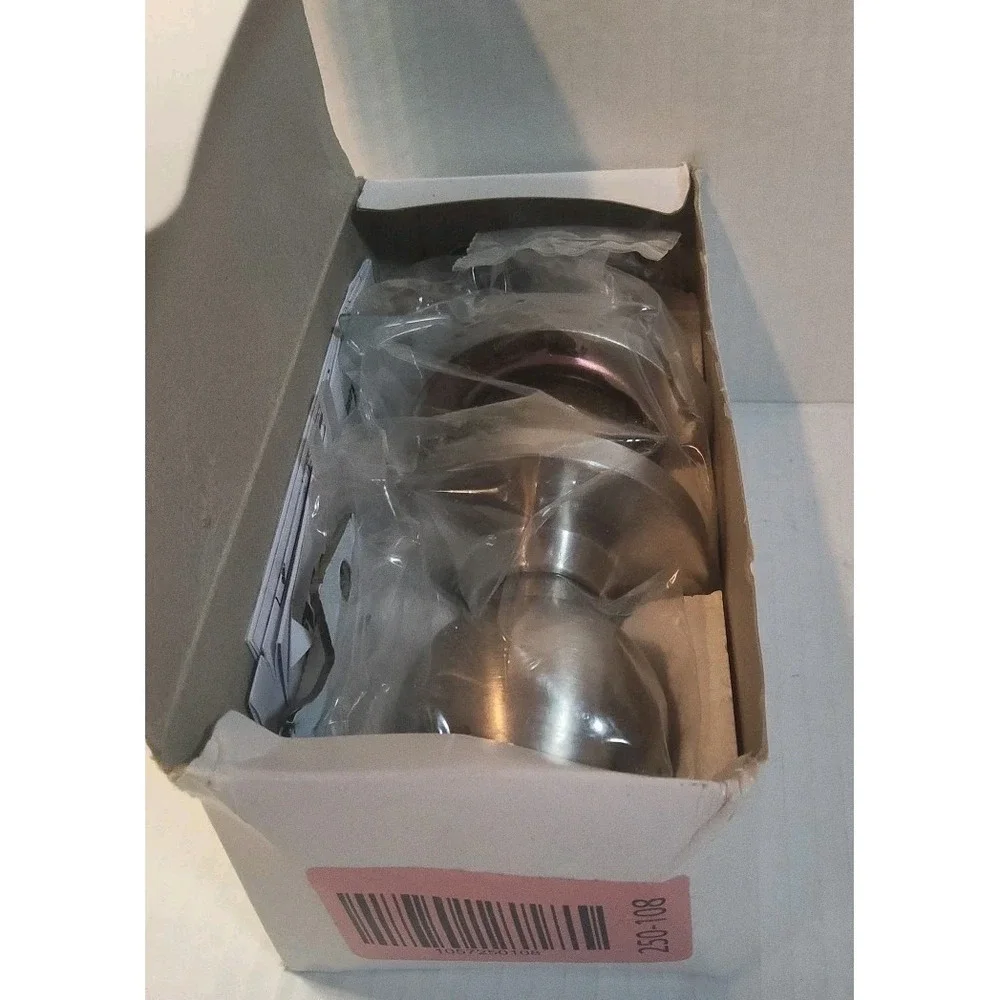 Master Lock BLC0232DKA4 Storeroom Cylindrical Ball Knob, Commercial Grade 2. New